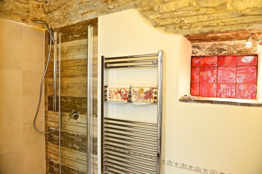 Agriturismo C'Era Una Volta Camporosso  Bilik gambar