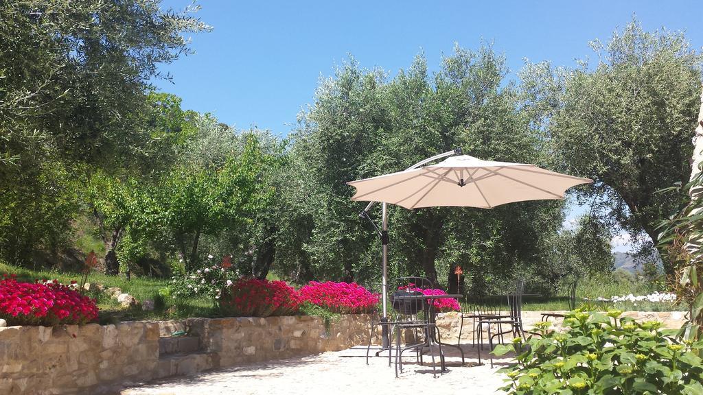 Agriturismo C'Era Una Volta Camporosso  Luaran gambar