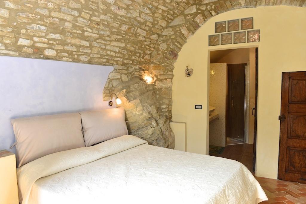 Agriturismo C'Era Una Volta Camporosso  Bilik gambar