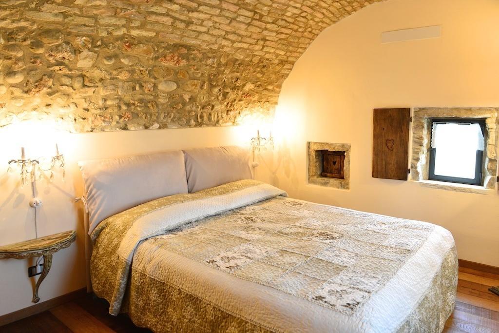 Agriturismo C'Era Una Volta Camporosso  Bilik gambar